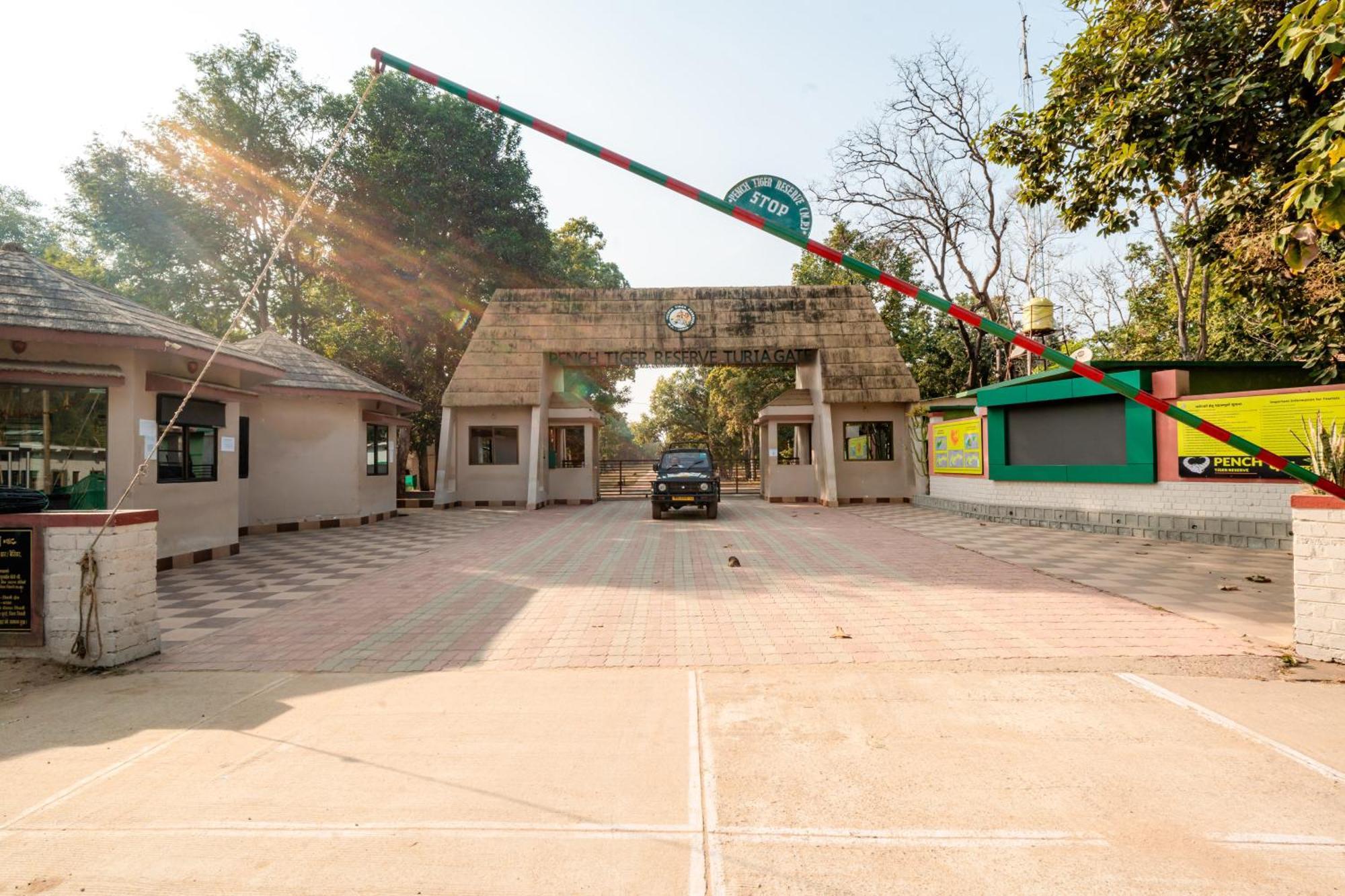 Отель Treebo Premium Mowgli'S Den, Pench Khawasa Экстерьер фото