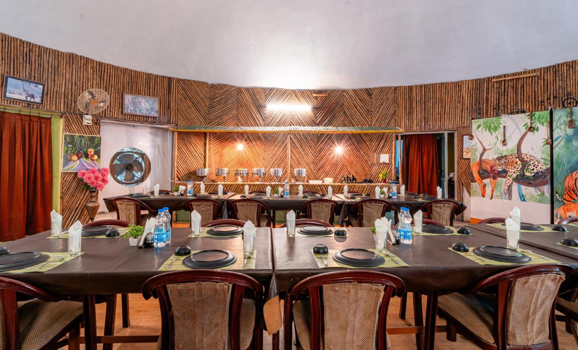 Отель Treebo Premium Mowgli'S Den, Pench Khawasa Экстерьер фото