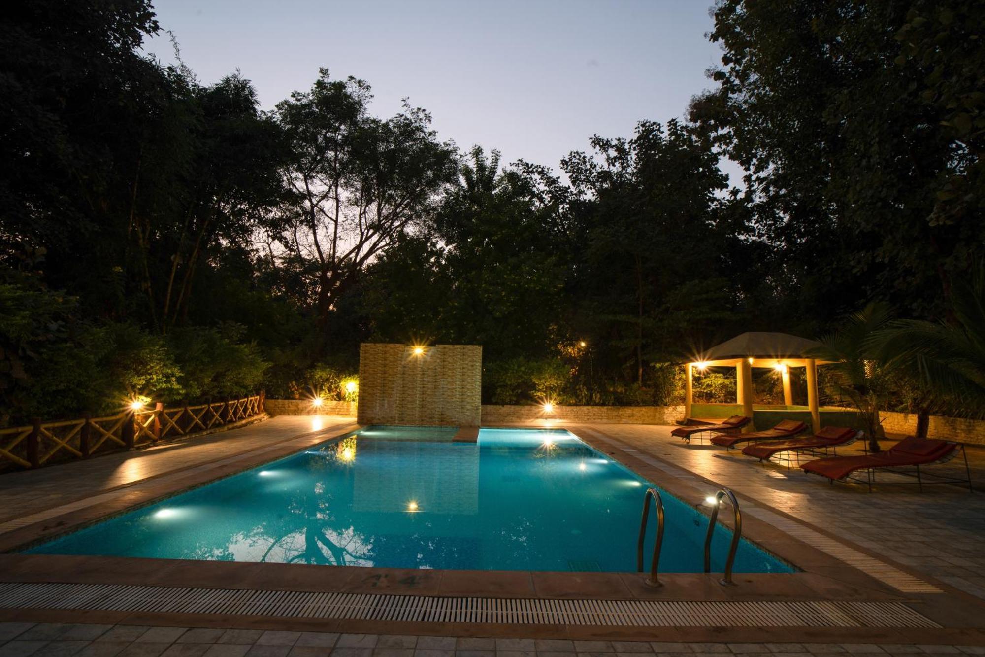 Отель Treebo Premium Mowgli'S Den, Pench Khawasa Экстерьер фото
