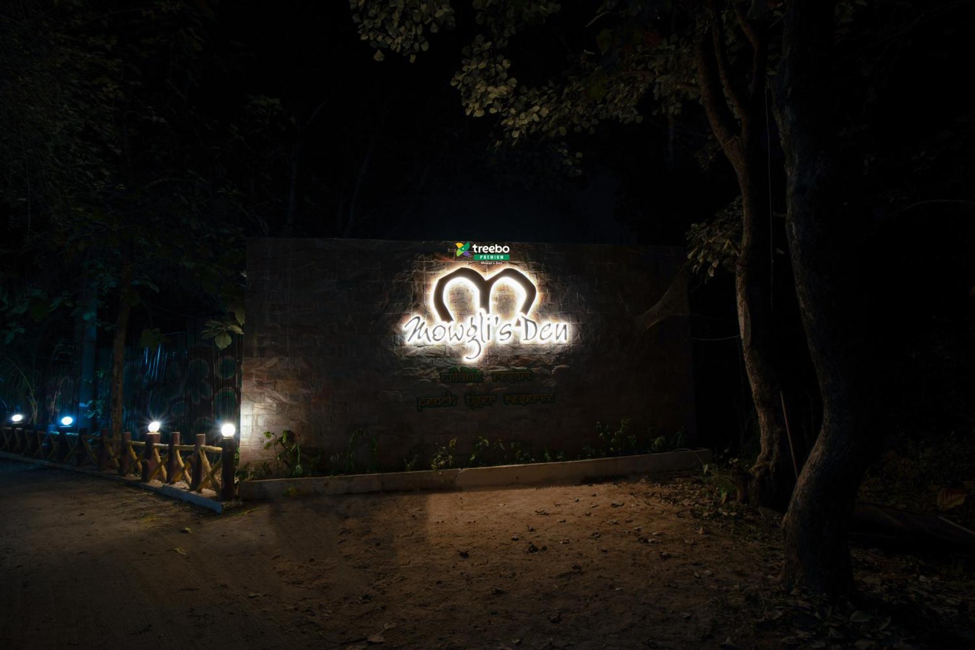Отель Treebo Premium Mowgli'S Den, Pench Khawasa Экстерьер фото