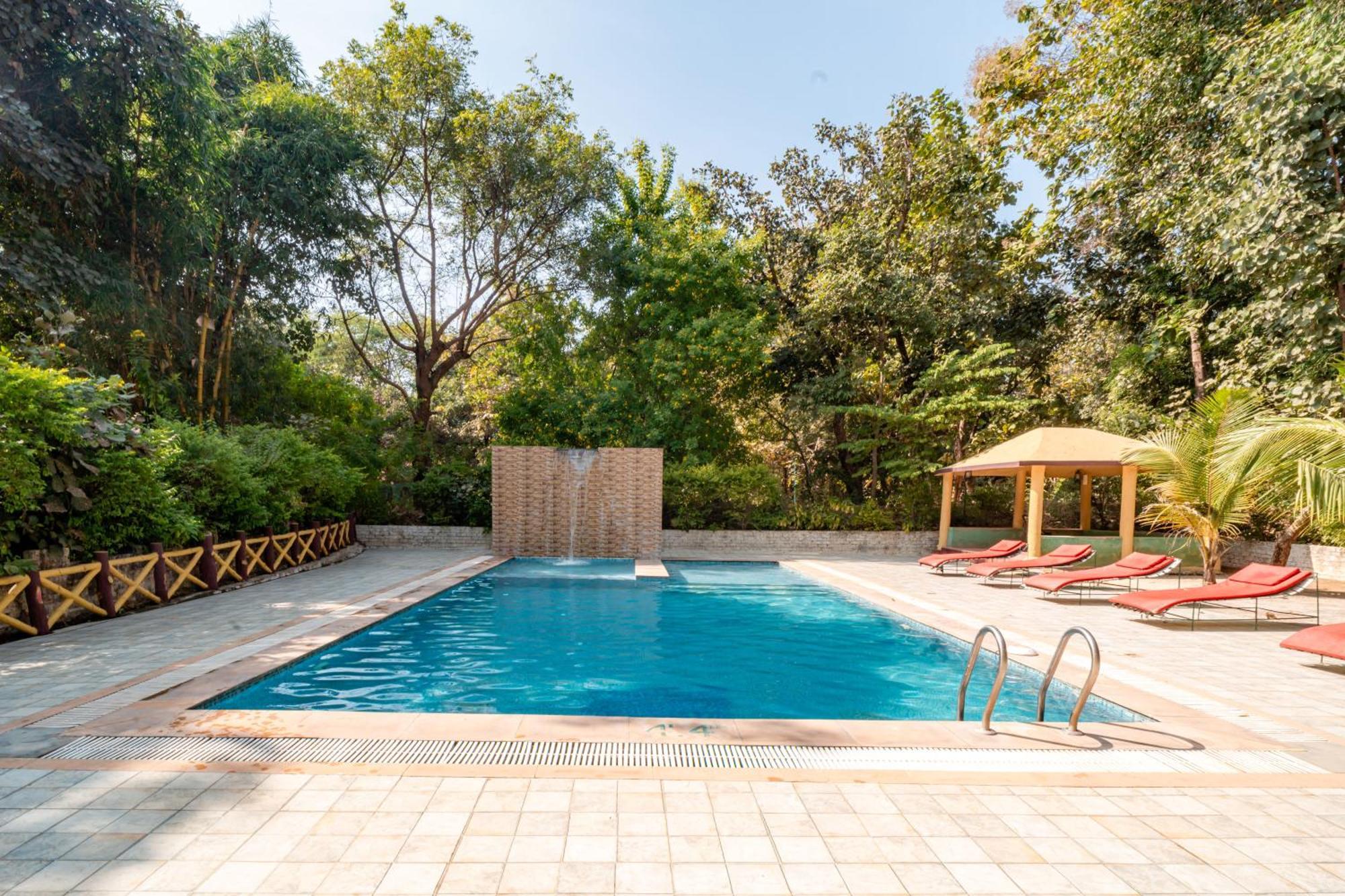 Отель Treebo Premium Mowgli'S Den, Pench Khawasa Экстерьер фото