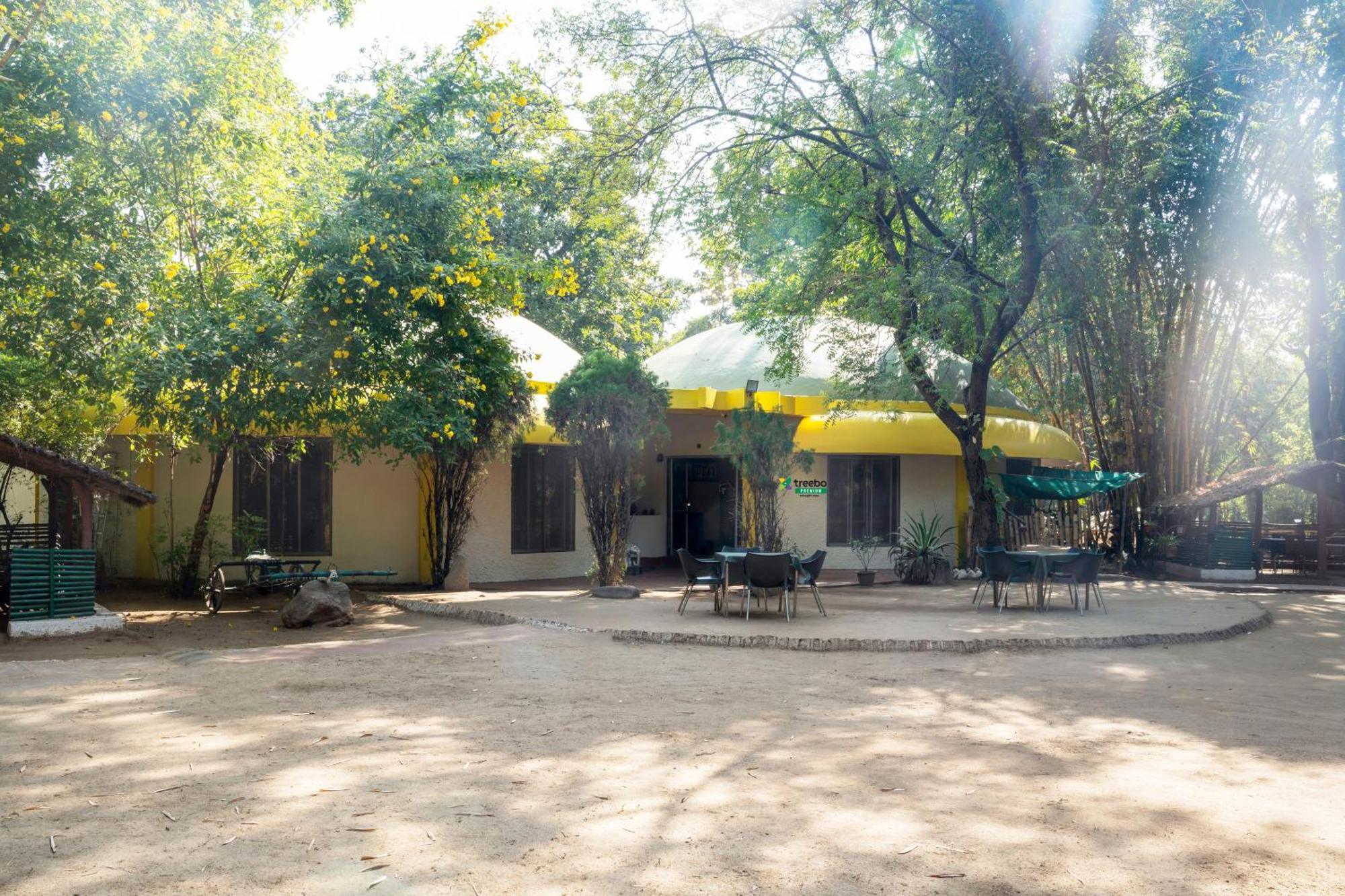 Отель Treebo Premium Mowgli'S Den, Pench Khawasa Экстерьер фото