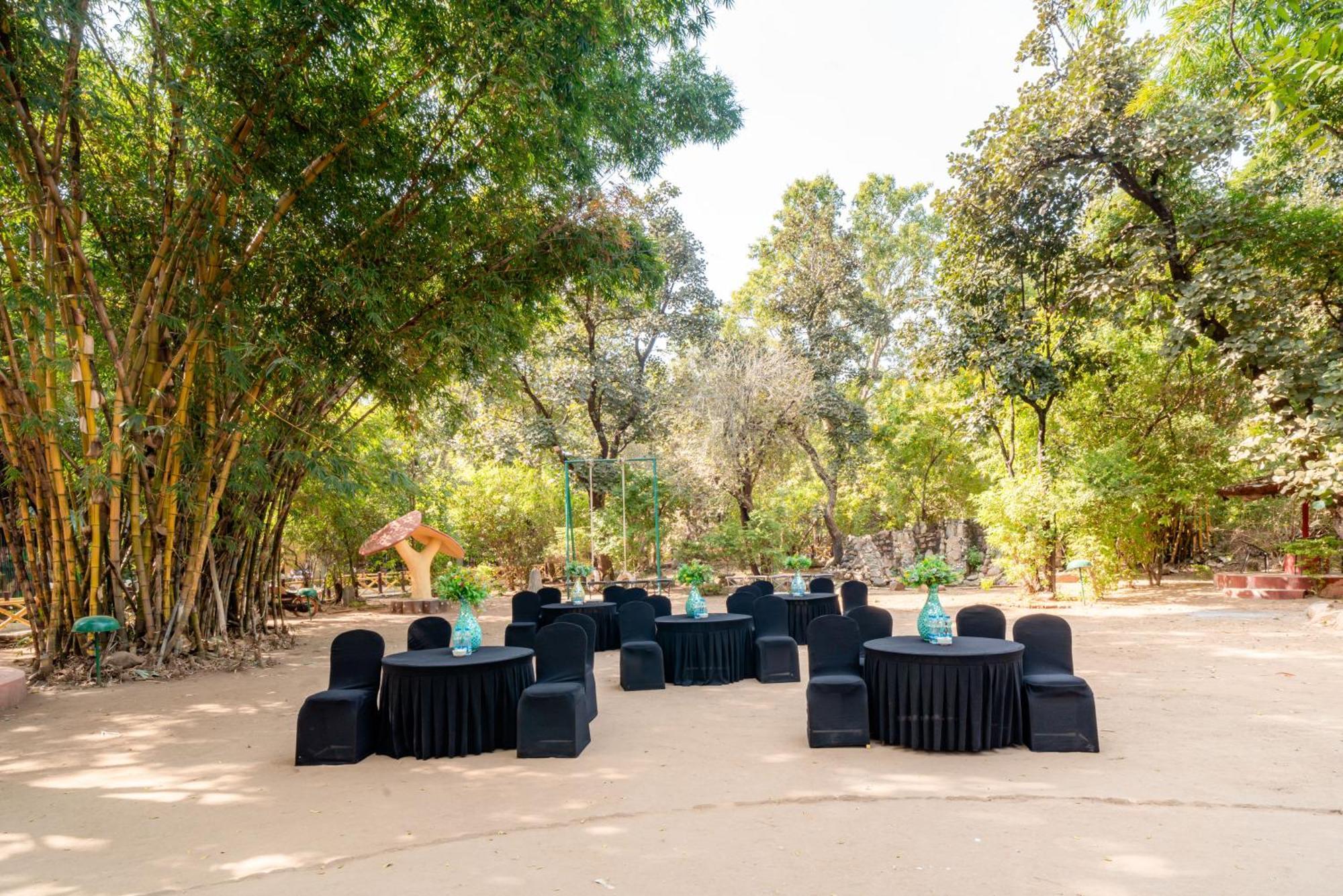 Отель Treebo Premium Mowgli'S Den, Pench Khawasa Экстерьер фото